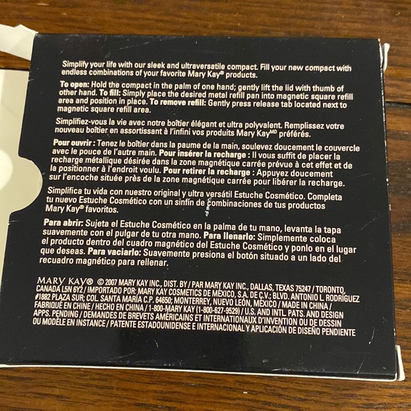 NEW Mary Kay Large Compact - Picture 7 of 7